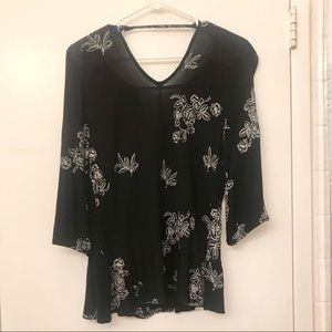 Black & White 3/4 Sleeve Top